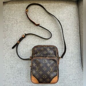 SOLD!!!!!! Louis Vuitton Amazon Crossbody Bag